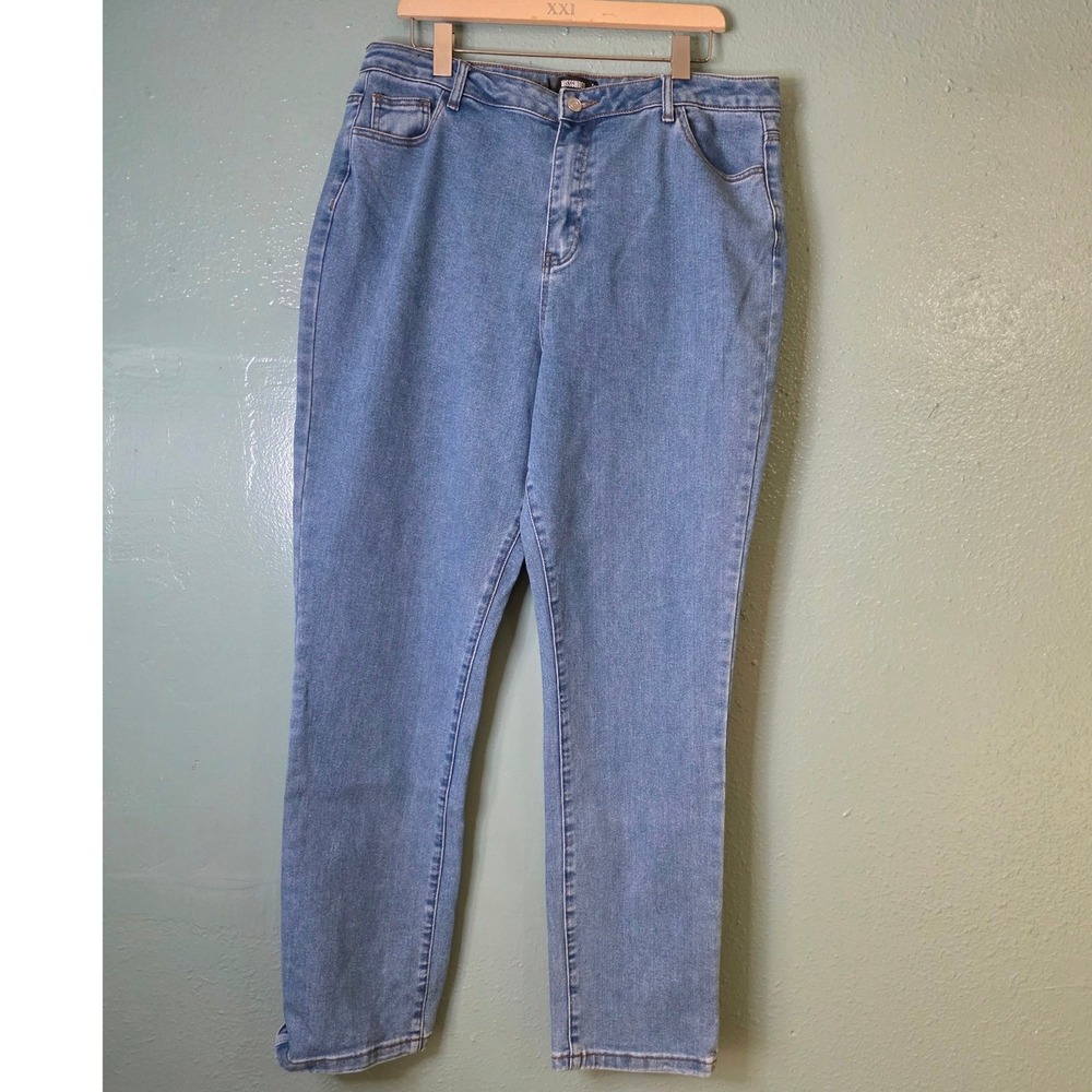 Missguided Jeans Blue Light Wash High Rise Straight Leg W36 L33 R13.5